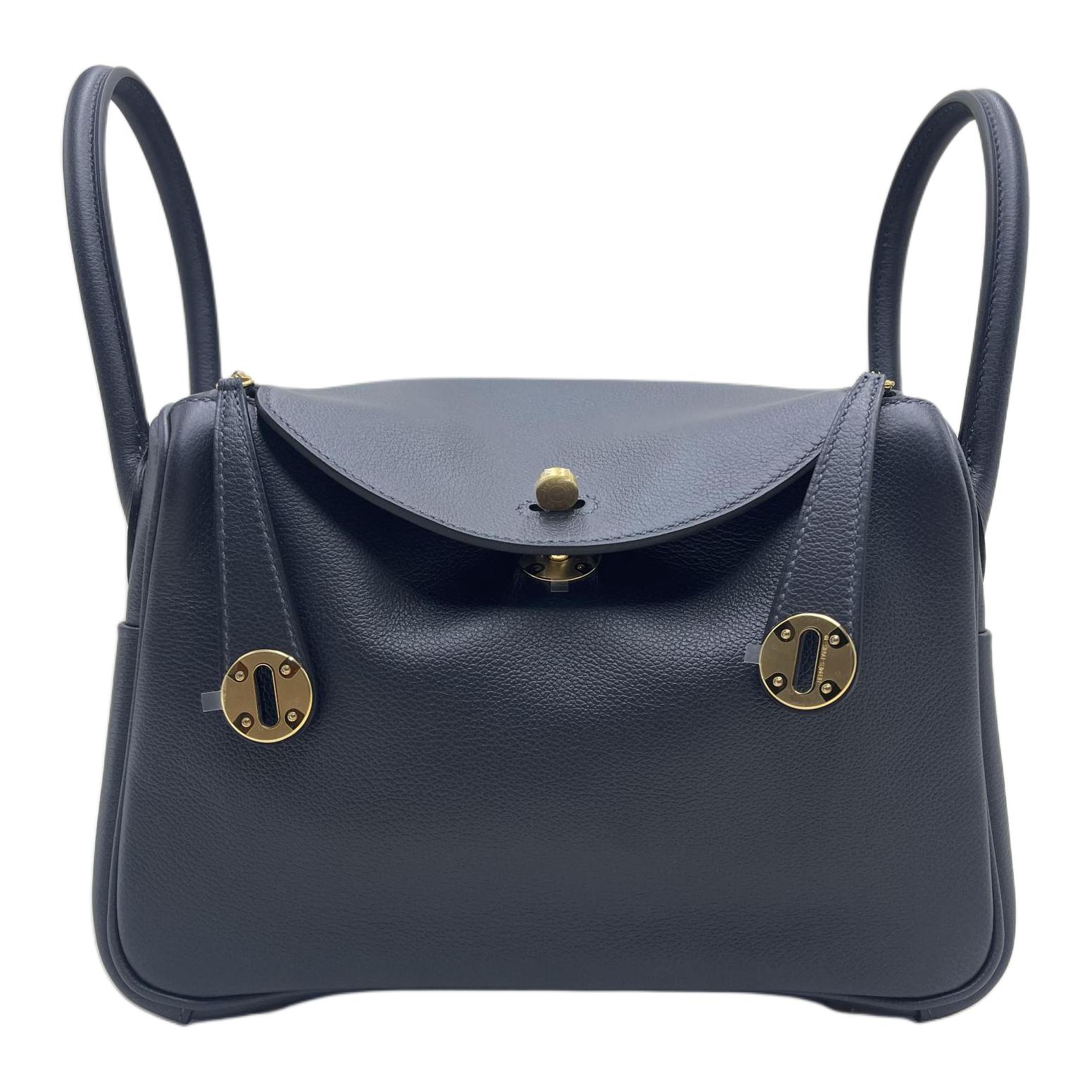 HERMES Сумка кросс-боди Lindy Evercolor Leather через плечо женская 3Y Caban Black Tweed & Navy Blue
HERMES Сумка кросс-боди Lindy Evercolor Leather через плечо женская 3Y Caban Black Tweed & Navy Blue