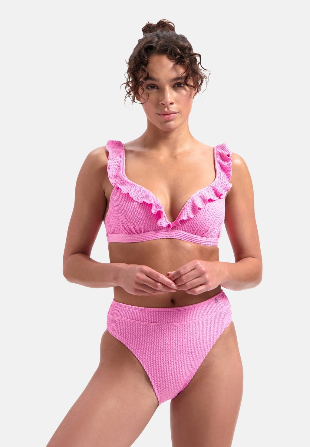 Верх бикини RUFFLE Beachlife, фуксия 
Верх бикини RUFFLE Beachlife, фуксия