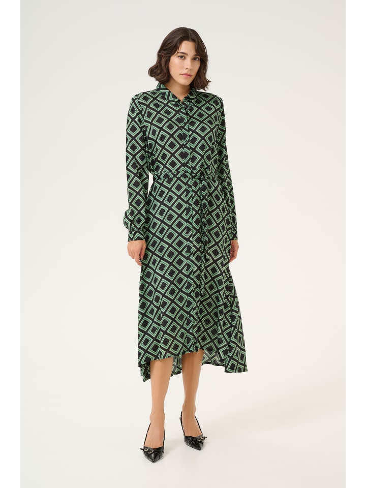 Платье KAoline свободного кроя в черном, насыщенном цвете с геометрическим узором. Kaffe
Платье KAoline свободного кроя в черном, насыщенном цвете с геометрическим узором. Kaffe