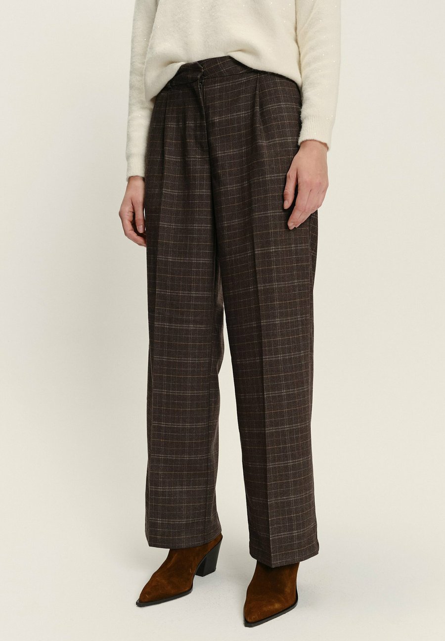 Брюки Greenpoint Trousers, Print/Dark Brown
Брюки Greenpoint Trousers, Print/Dark Brown