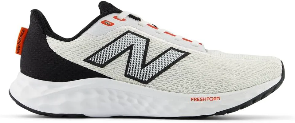 Кроссовки для бега New Balance Men's Fresh Foam Arishi V4, белый/черный
Кроссовки для бега New Balance Men's Fresh Foam Arishi V4, белый/черный