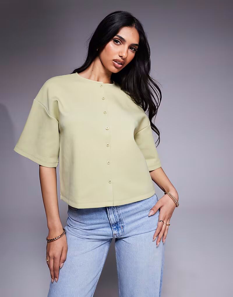 Рубашка свободного кроя ASOS DESIGN из ткани интерлок с пуговицами в цвете шалфея 
Рубашка свободного кроя ASOS DESIGN из ткани интерлок с пуговицами в цвете шалфея