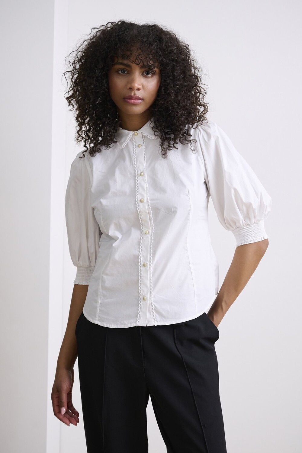 Блузка на пуговицах CHILLYKB Karen by Simonsen, кремовый
Блузка на пуговицах CHILLYKB Karen by Simonsen, кремовый