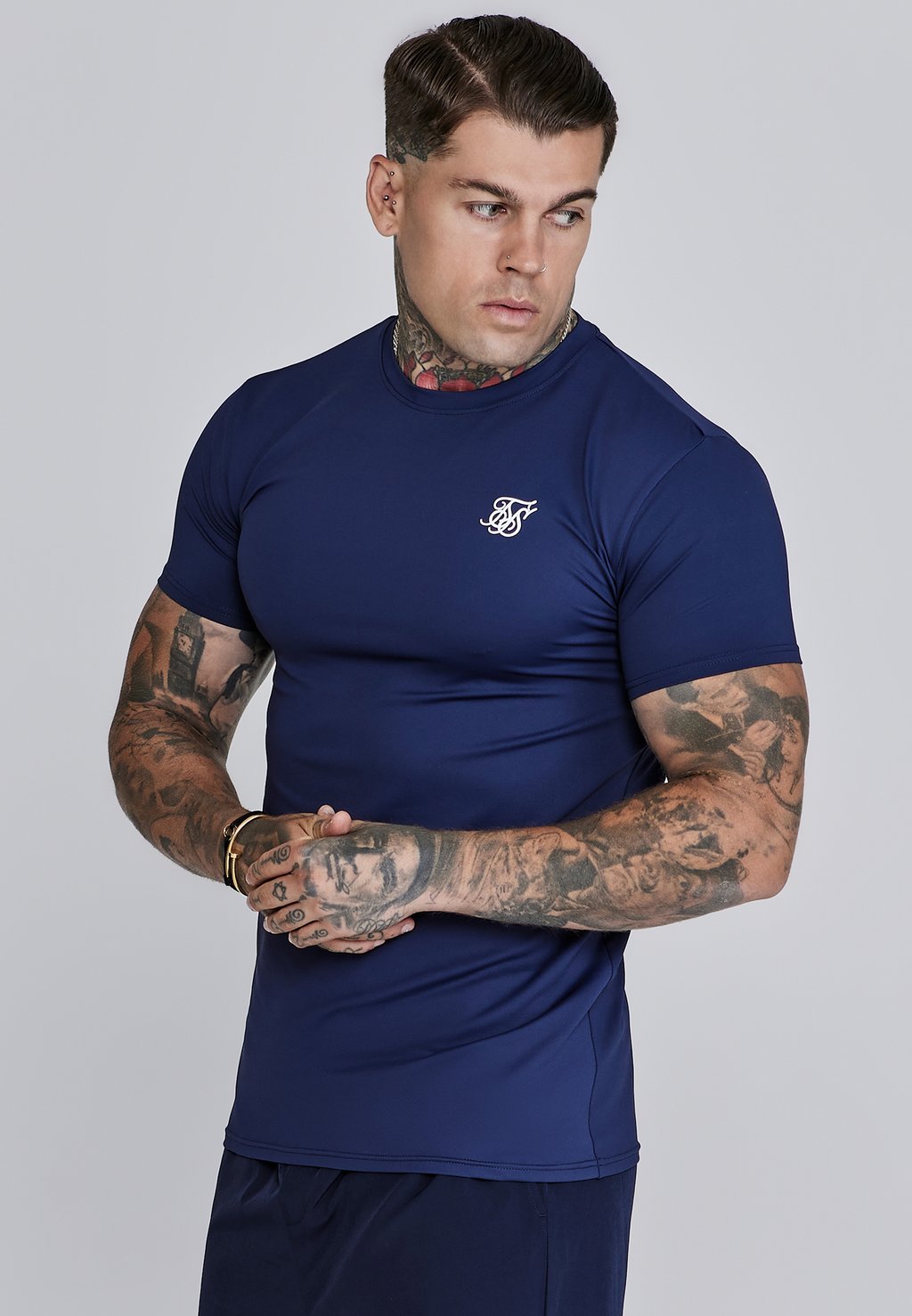 Базовая футболка MUSCLE FIT SIKSILK, темно-синий 
Базовая футболка MUSCLE FIT SIKSILK, темно-синий