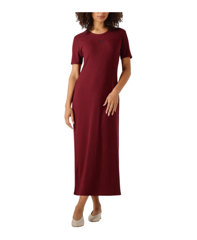 Бордовое ребристое платье миди, элегантный стиль. Calvin Klein, красный
Бордовое ребристое платье миди, элегантный стиль. Calvin Klein, красный