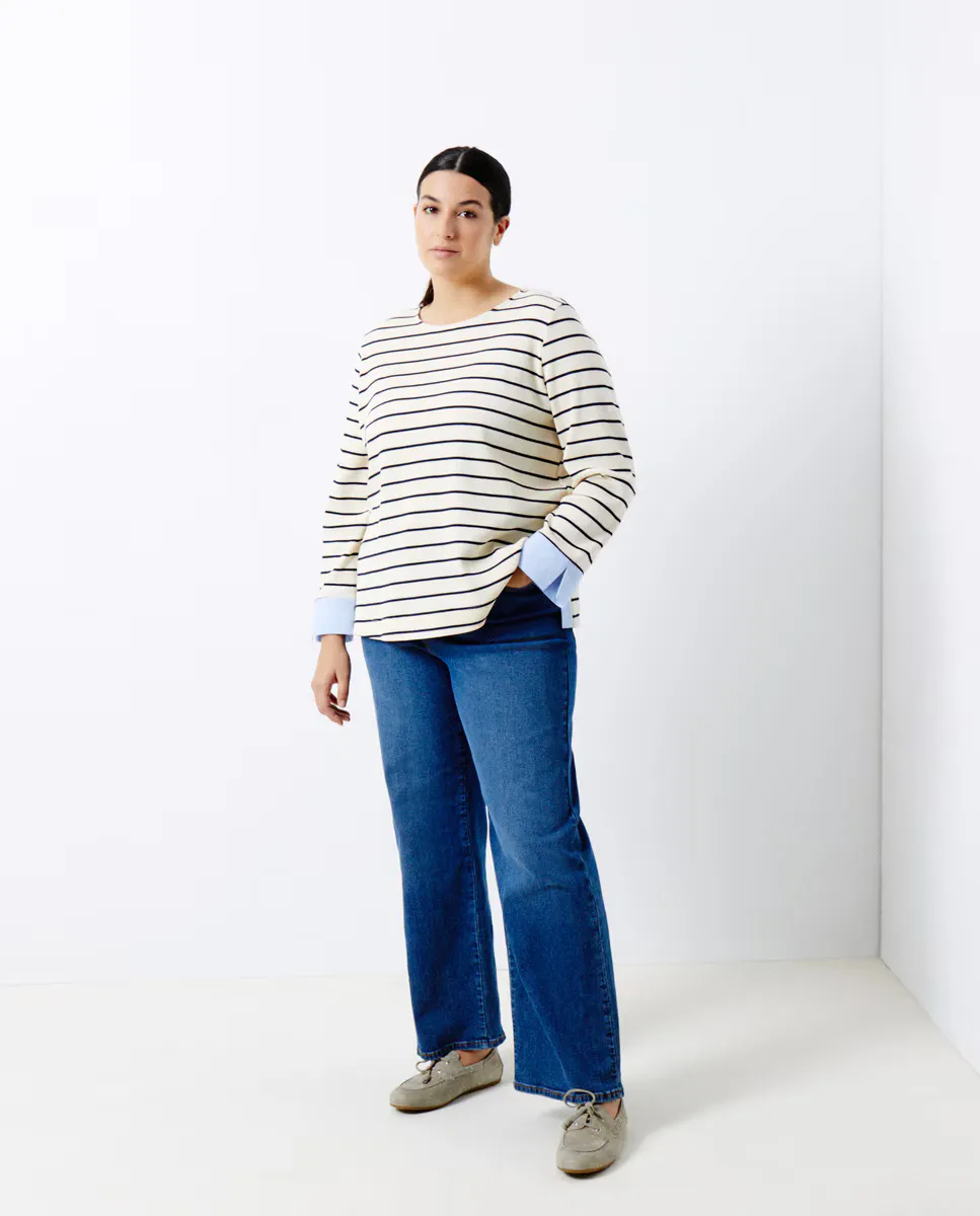 Женская худи с полосками из комбинированной ткани Couchel, белый
Женская худи с полосками из комбинированной ткани Couchel, белый