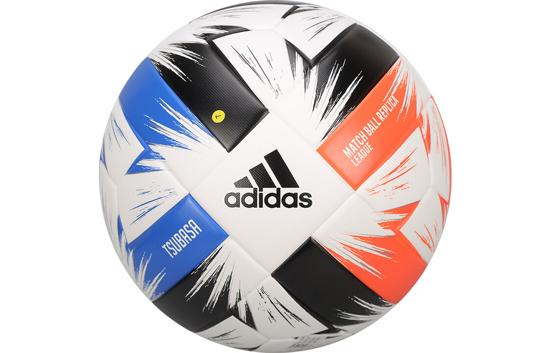 Футбольный Adidas
Футбольный Adidas