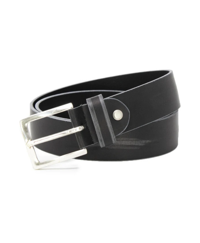 Мужской кожаный ремень с черной пряжкой Antony Morato, черный
Мужской кожаный ремень с черной пряжкой Antony Morato, черный