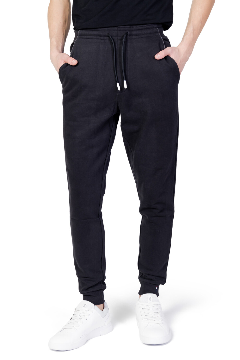 Брюки мужские U.S. Polo Assn. спортивные, черный
Брюки мужские U.S. Polo Assn. спортивные, черный