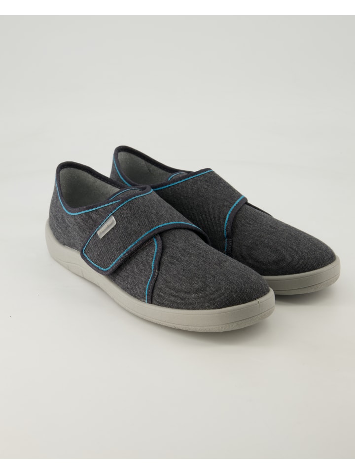 Домашние тапочки Fischer, серый 
Домашние тапочки Fischer, серый