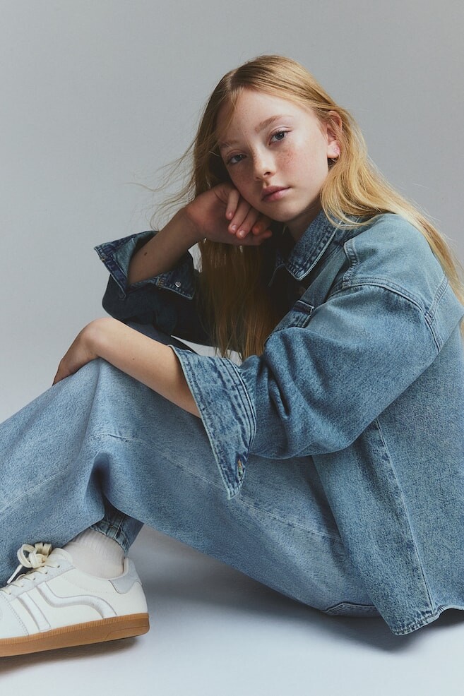 Джинсы с широкими штанинами H&M, голубой 
Джинсы с широкими штанинами H&M, голубой