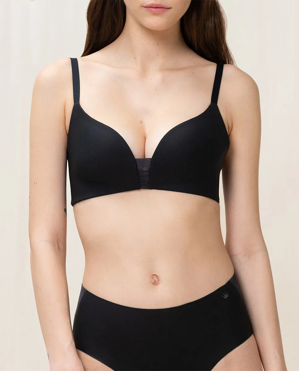 Бюстгальтер без бретелей с инновационной чашкой из пеноматериала 4D Triumph, черный
Бюстгальтер без бретелей с инновационной чашкой из пеноматериала 4D Triumph, черный