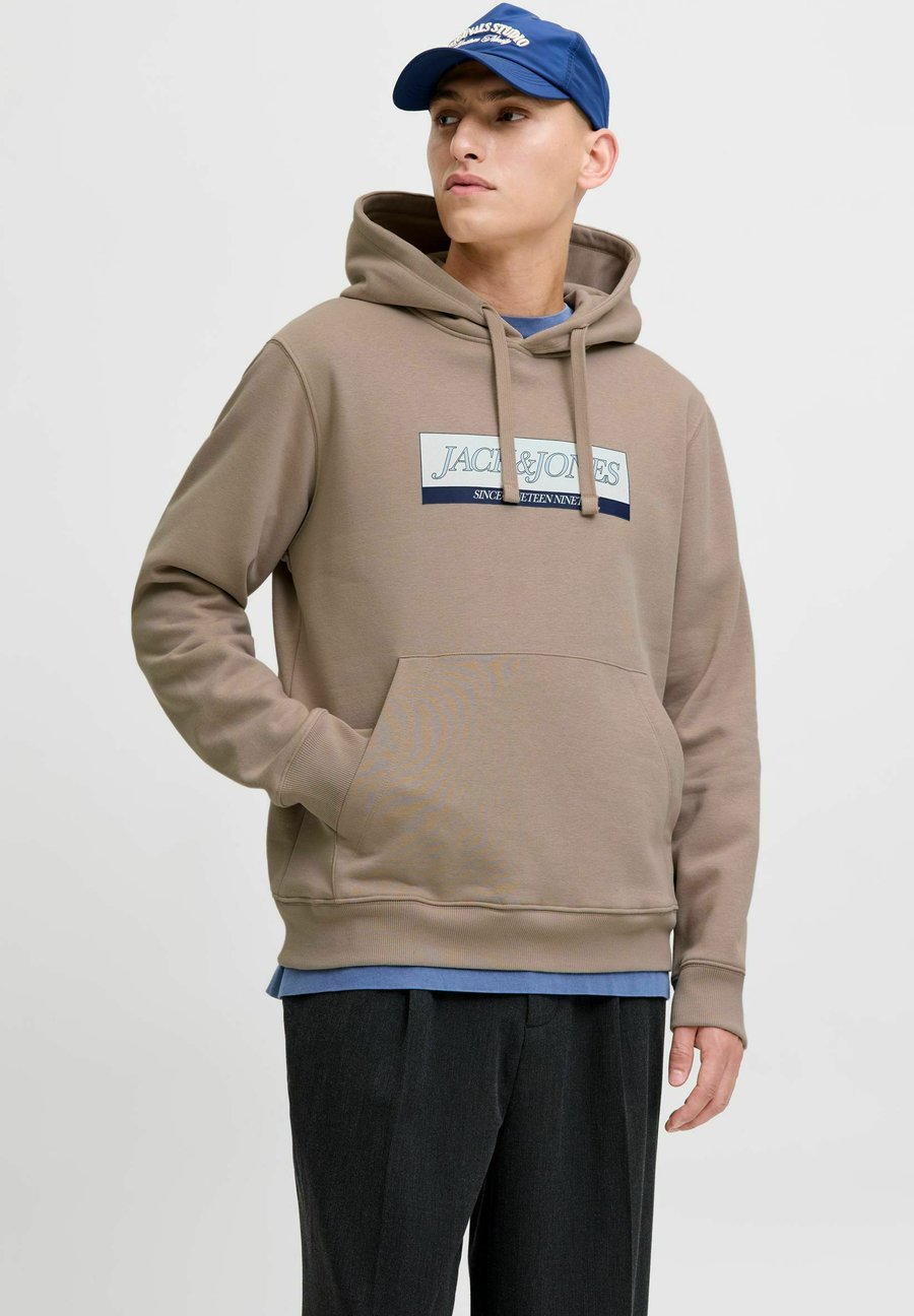 Худи Jack & Jones Hoodie, Mocha Meringue/Light Brown, Коричневый, Худи Jack & Jones Hoodie, Mocha Meringue/Light Brown
Худи Jack & Jones Hoodie, Mocha Meringue/Light Brown, Коричневый, Худи Jack & Jones Hoodie, Mocha Meringue/Light Brown
