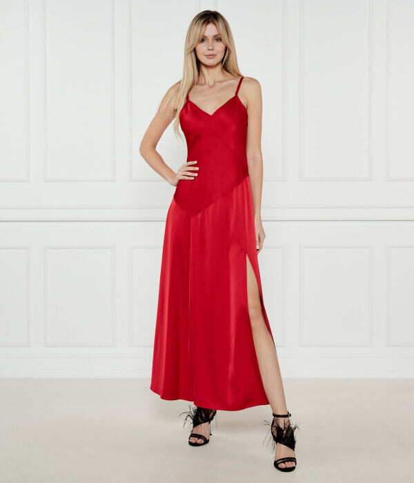 Платье атласное Max&Co. Sasia, красный
Платье атласное Max&Co. Sasia, красный
