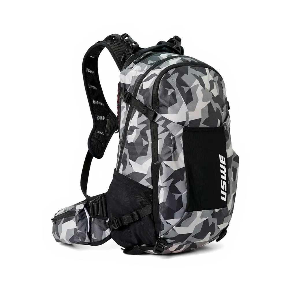 Рюкзак USWE Shred MTB 16L, черный
Рюкзак USWE Shred MTB 16L, черный