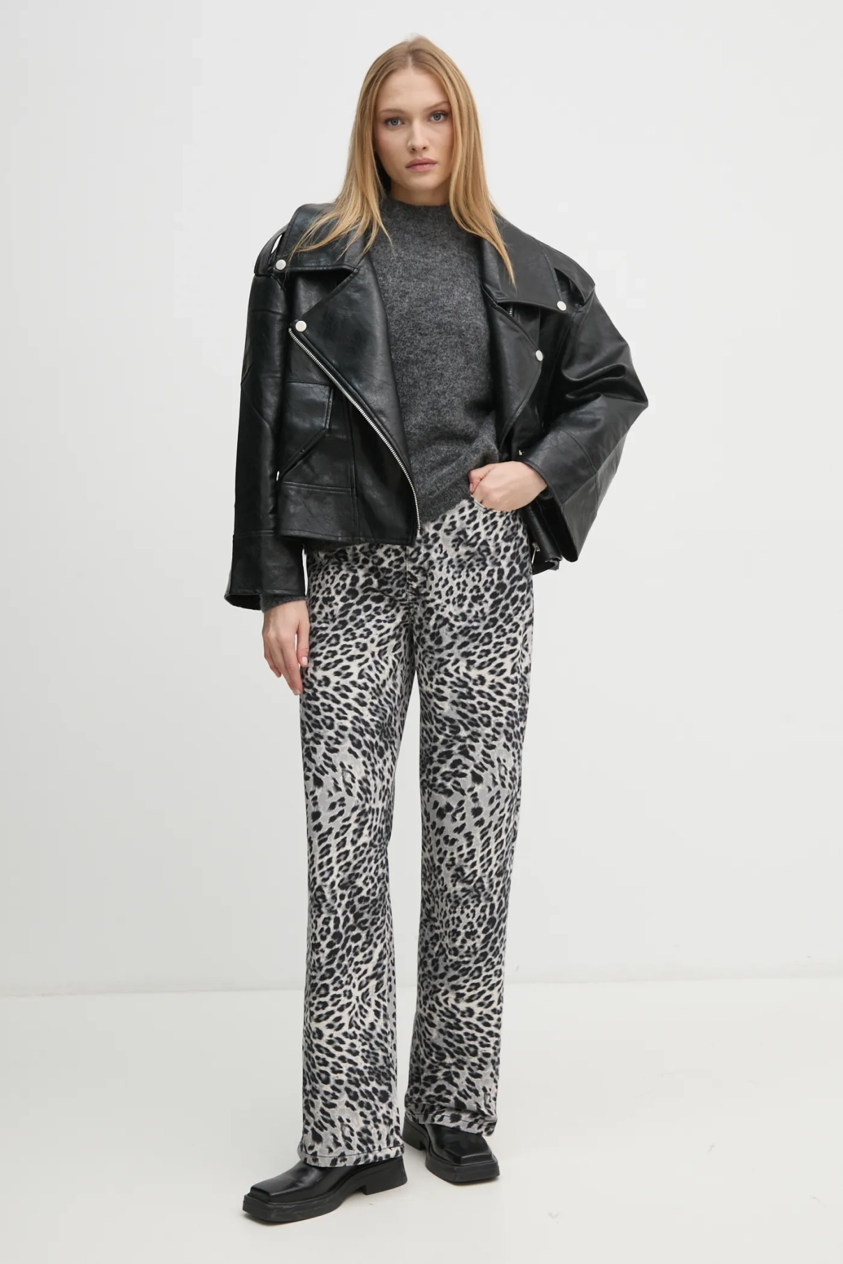 Джинсы Gestuz, серый
Джинсы Gestuz, серый