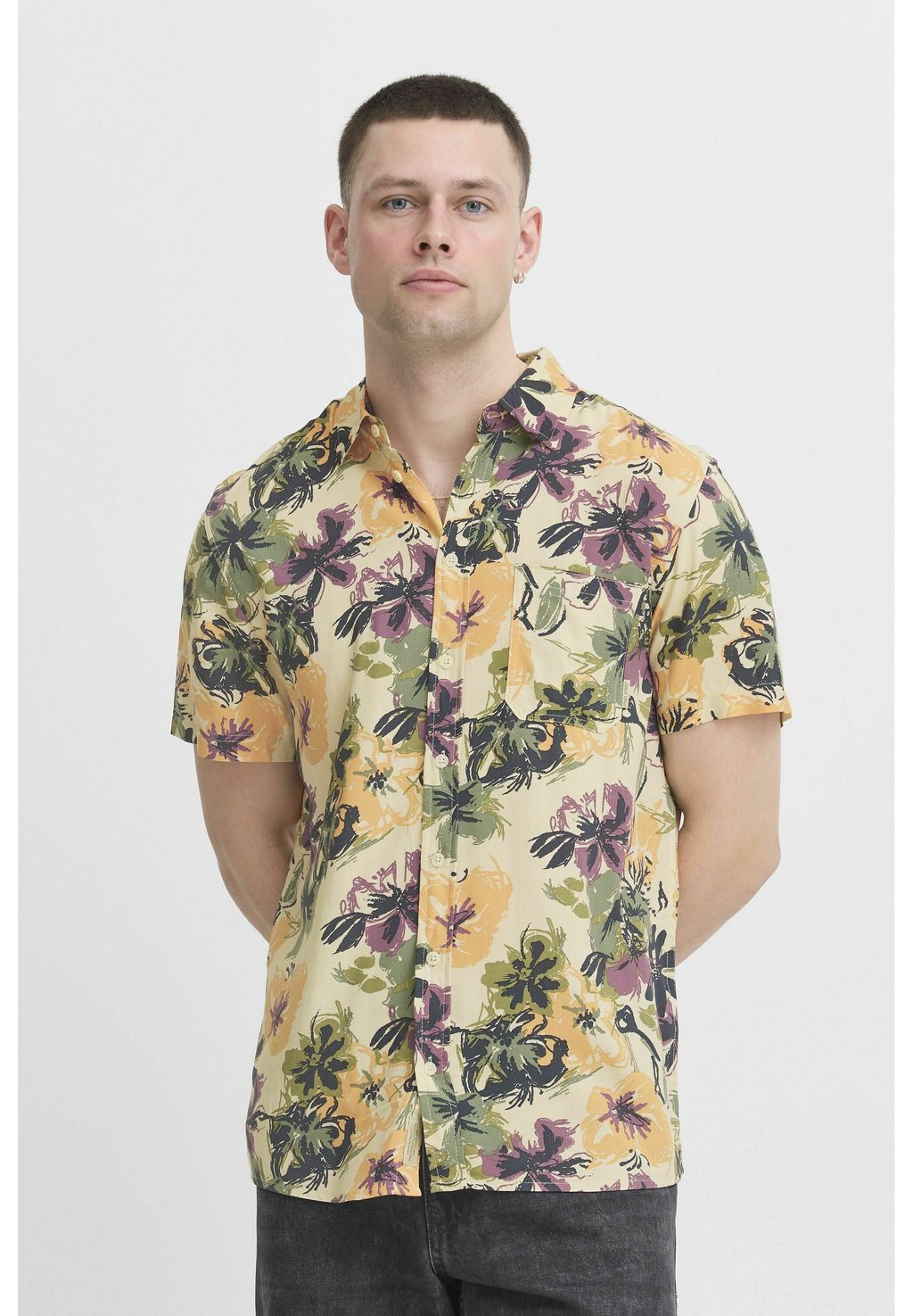 Рубашка BHATLE Blend, бежевый
Рубашка BHATLE Blend, бежевый