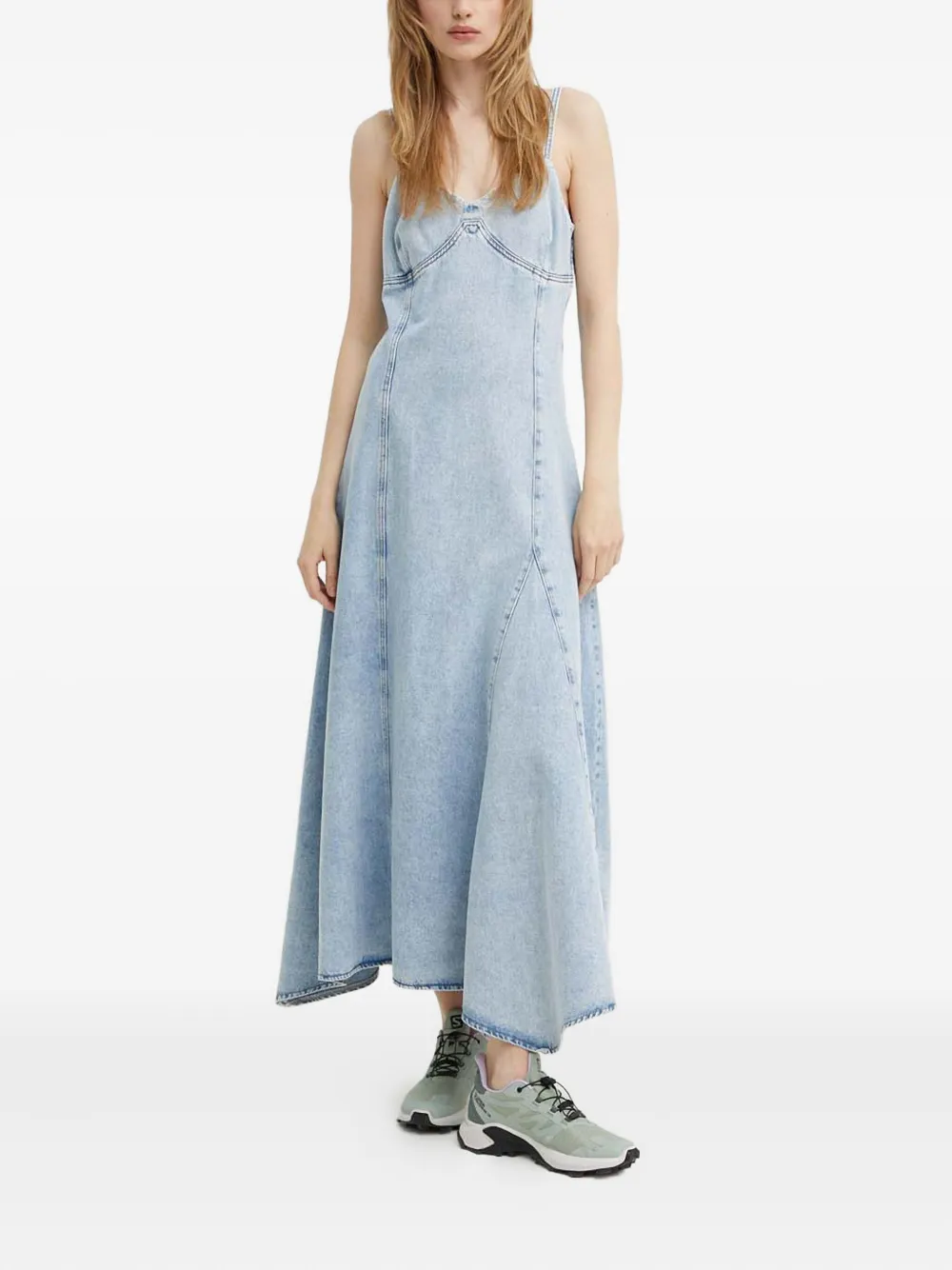 Платье миди KailaGZ с V-образным вырезом Gestuz, синий
Платье миди KailaGZ с V-образным вырезом Gestuz, синий