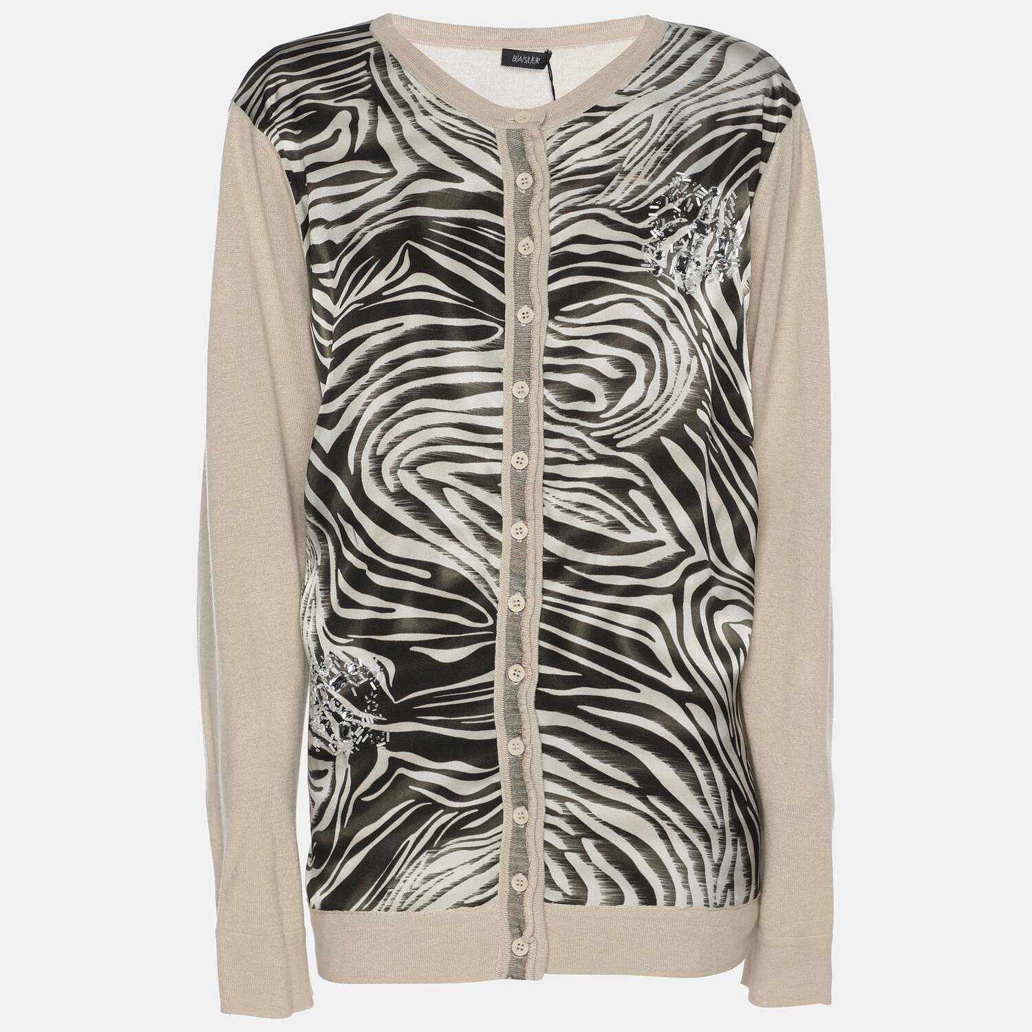 Свитер Basler из атласной вязки с разноцветным принтом и кристаллами
Свитер Basler из атласной вязки с разноцветным принтом и кристаллами