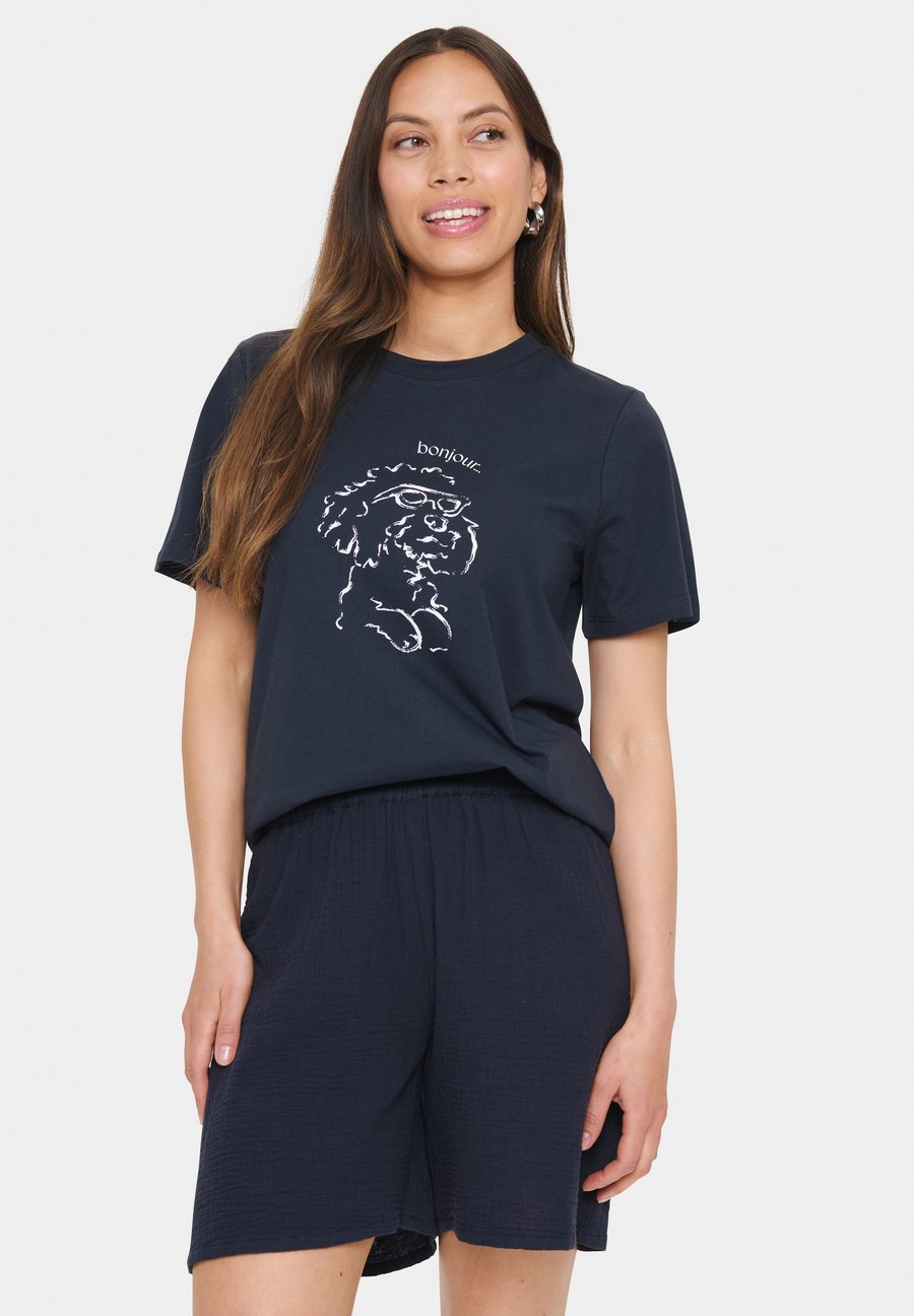 Футболка Saint Tropez SULVIRSZ, Night Sky/Dark Blue, Синий, Футболка Saint Tropez SULVIRSZ, Night Sky/Dark Blue
Футболка Saint Tropez SULVIRSZ, Night Sky/Dark Blue, Синий, Футболка Saint Tropez SULVIRSZ, Night Sky/Dark Blue