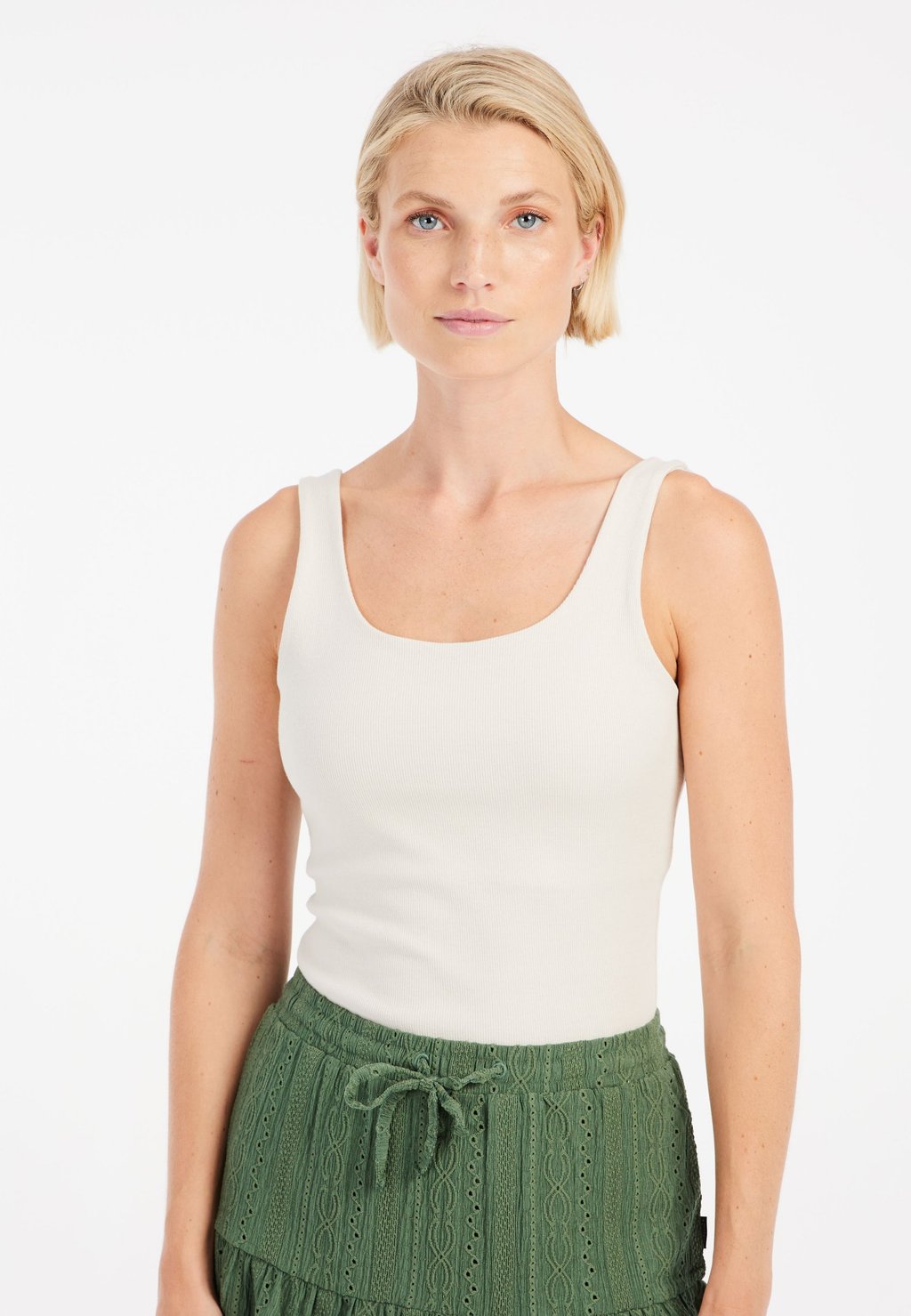 Топ Protest, слоновая кость
Топ Protest, слоновая кость