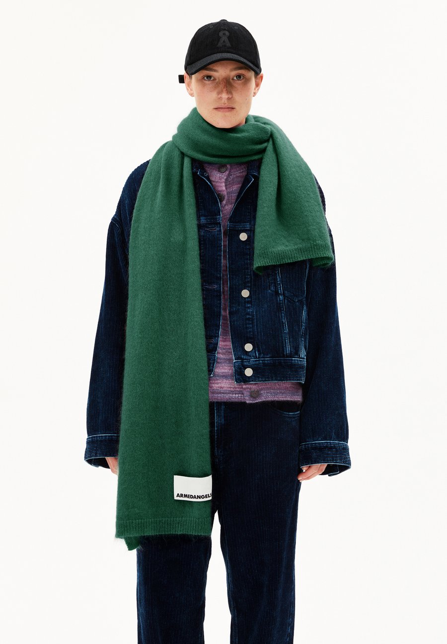 Шарф ARMEDANGELS YUKINAA, Emerald Green/Mottled Green
Шарф ARMEDANGELS YUKINAA, Emerald Green/Mottled Green