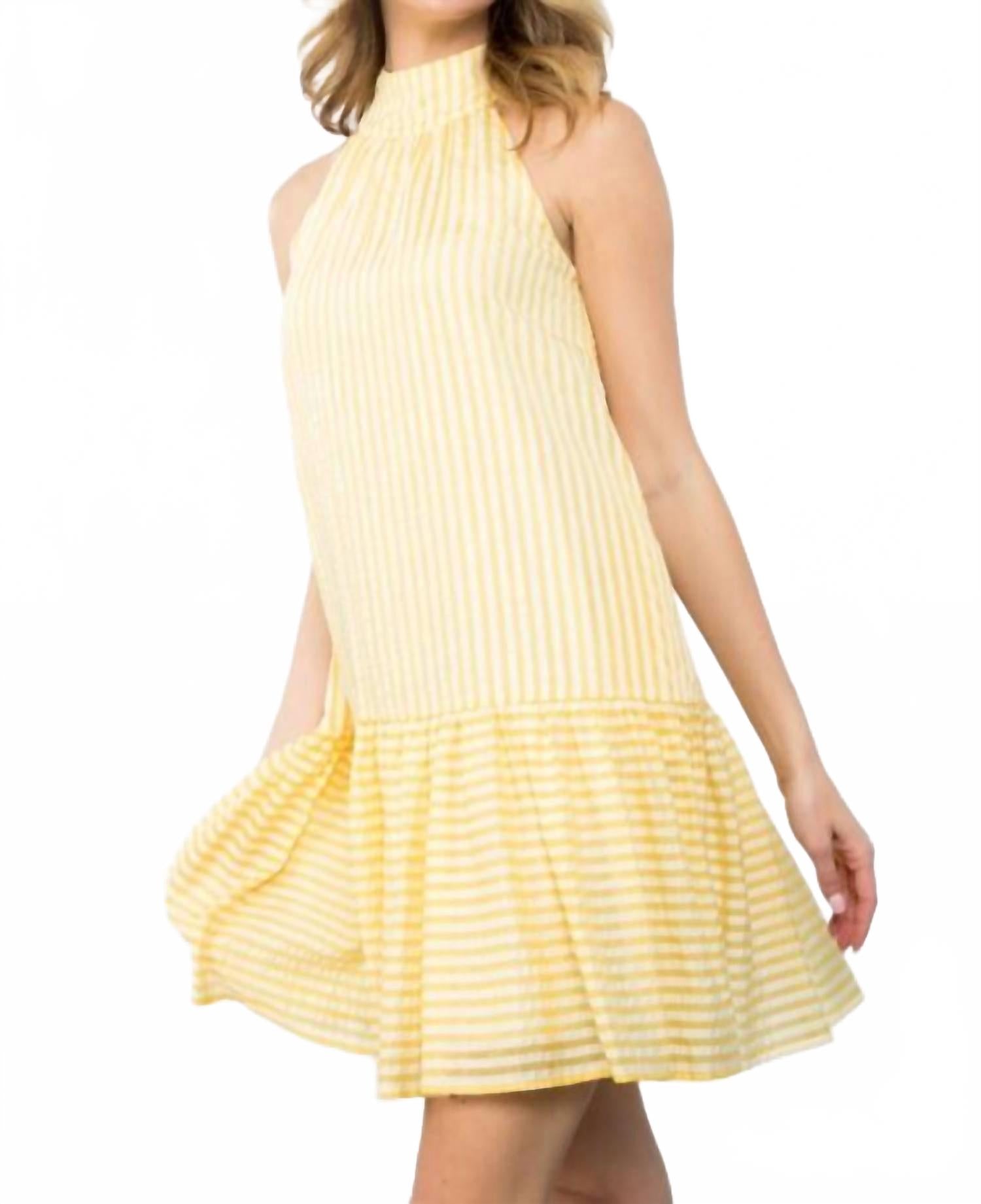 Колетт платье с заниженной талией в желто-белой гамме THML 
Колетт платье с заниженной талией в желто-белой гамме THML