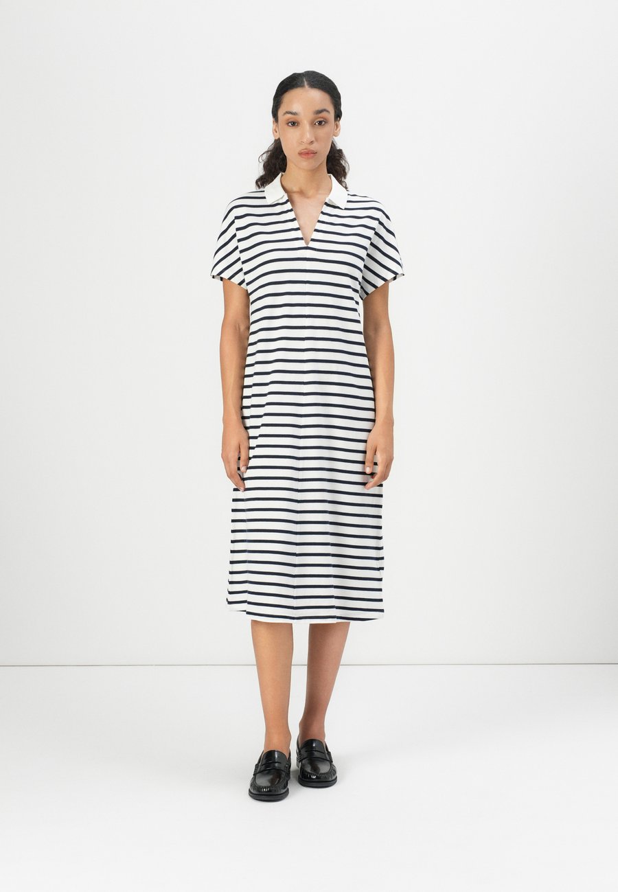 Платье Tommy Hilfiger TIPPING, Ecu/Dark Night Navy/Dark Blue
Платье Tommy Hilfiger TIPPING, Ecu/Dark Night Navy/Dark Blue