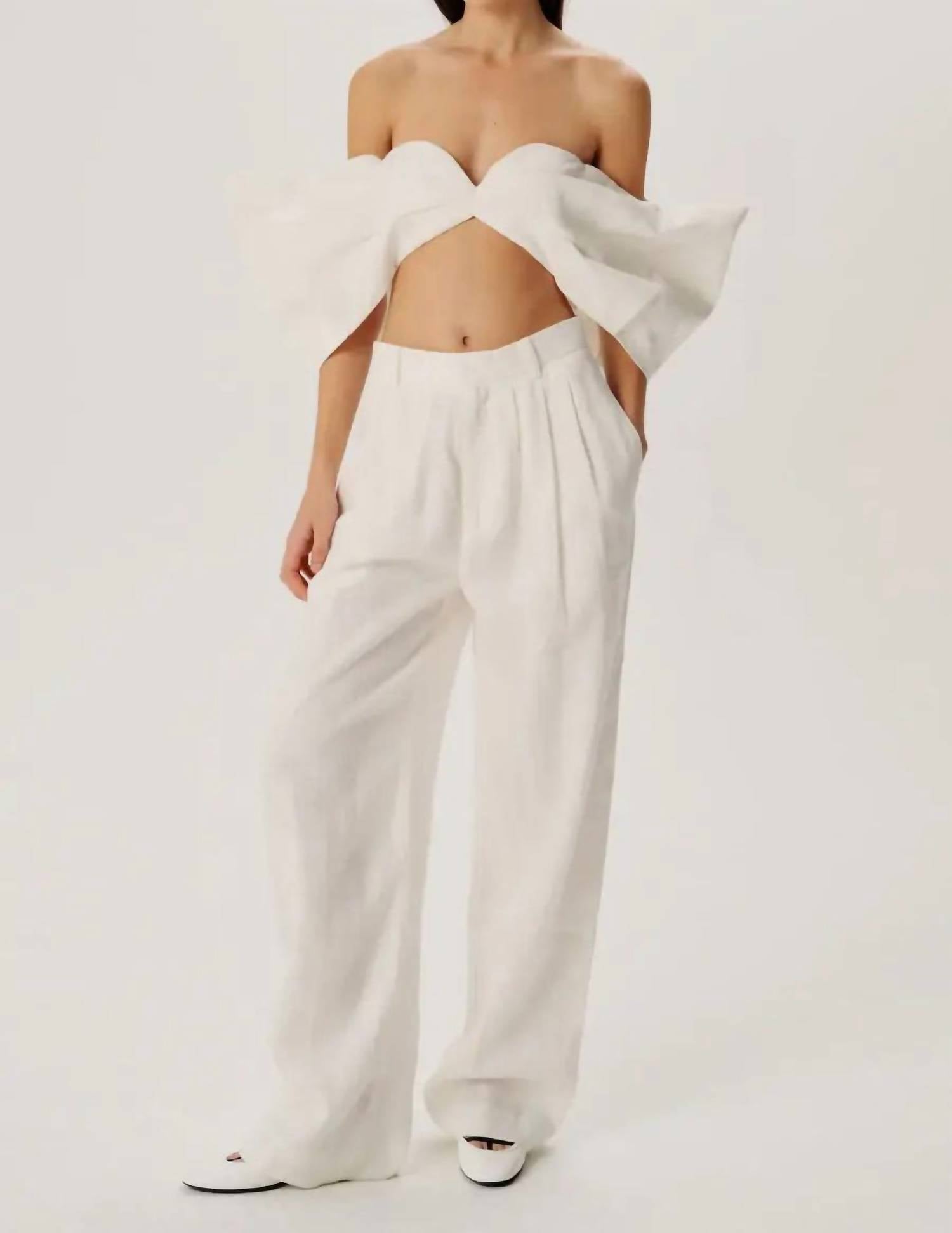 Брюки Krew в белом цвете RONNY KOBO
Брюки Krew в белом цвете RONNY KOBO