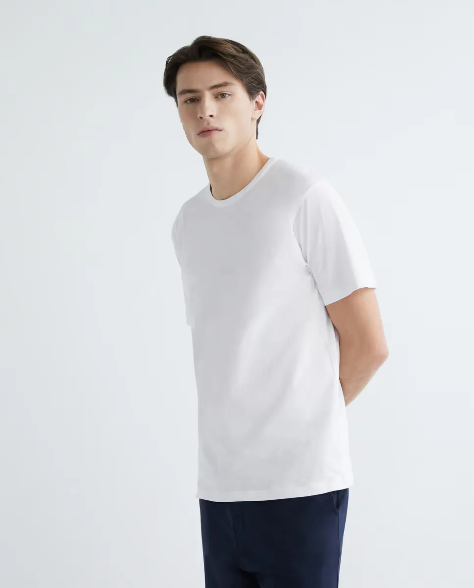 Мужской комплект из 2 интимных футболок Dustin, белый
Мужской комплект из 2 интимных футболок Dustin, белый