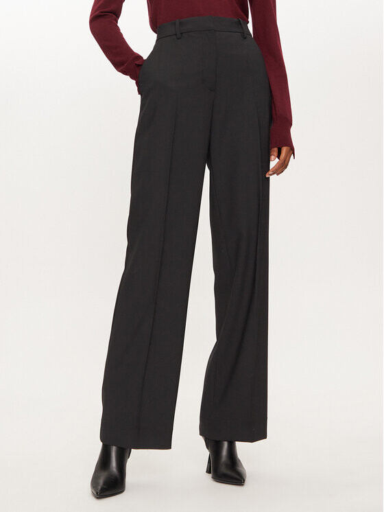 Тканевые брюки стандартного кроя Calvin Klein, черный
Тканевые брюки стандартного кроя Calvin Klein, черный