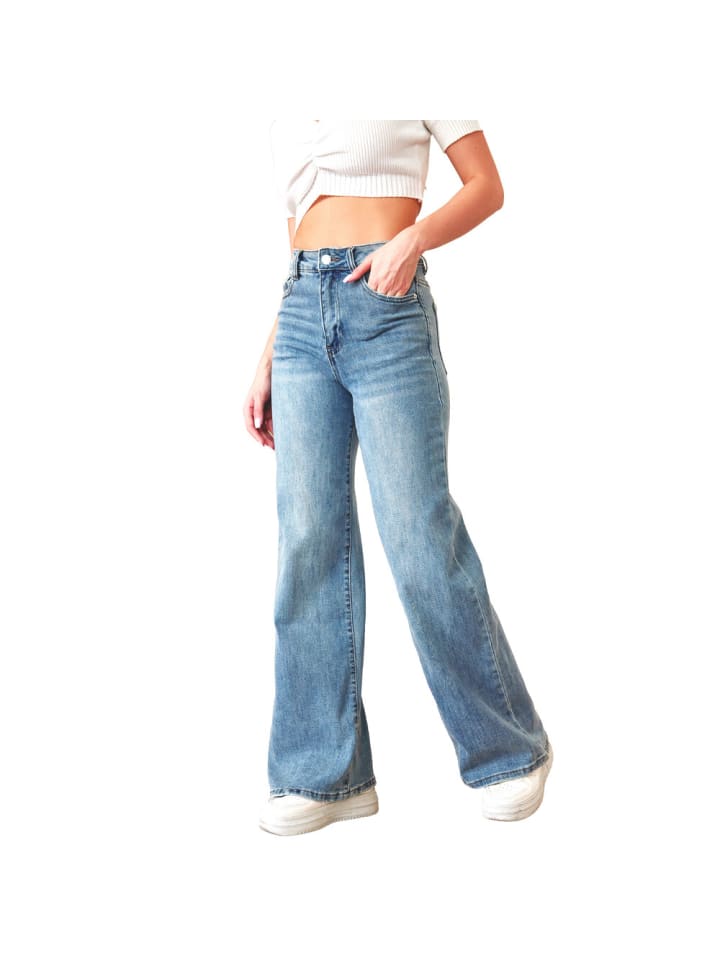 Джинсы синего цвета Ital-Design
Джинсы синего цвета Ital-Design