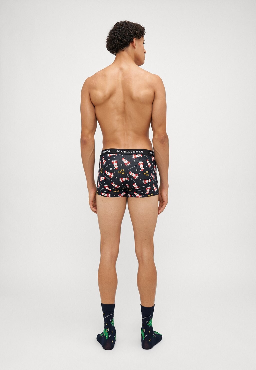 Трусы JACHOHOHO GIFTBOX SET Jack & Jones, черный
Трусы JACHOHOHO GIFTBOX SET Jack & Jones, черный
