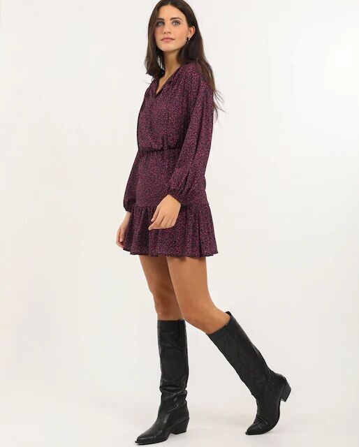 Короткое платье с рюшами The-Are, фуксия
Короткое платье с рюшами The-Are, фуксия