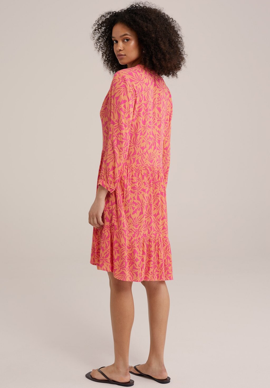 Повседневное платье WE Fashion, розовый
Повседневное платье WE Fashion, розовый