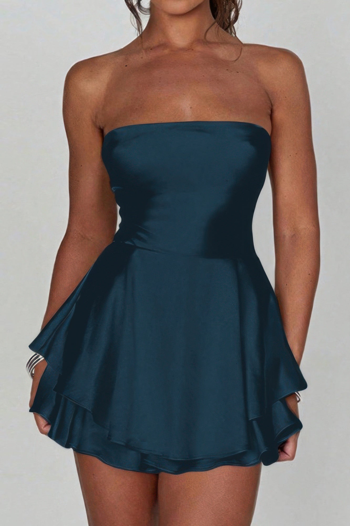 Узкое мини-платье без спинки со шнуровкой и открытой спиной, облегающего силуэта TRUEDAMES, темно-синий
Узкое мини-платье без спинки со шнуровкой и открытой спиной, облегающего силуэта TRUEDAMES, темно-синий