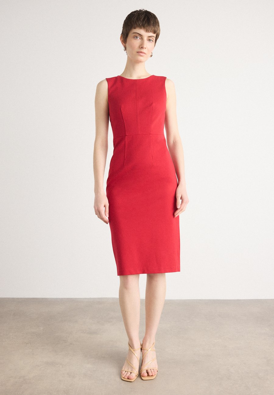 Платье MARCIANO BY GUESS ZIP MIDI DRESS, Samba Red Vibes/Red
Платье MARCIANO BY GUESS ZIP MIDI DRESS, Samba Red Vibes/Red