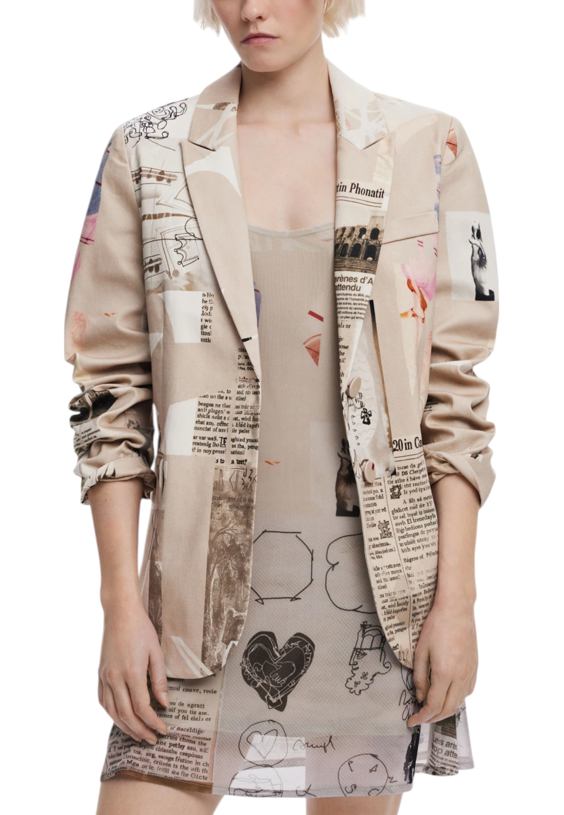 Блейзер Desigual
Блейзер Desigual