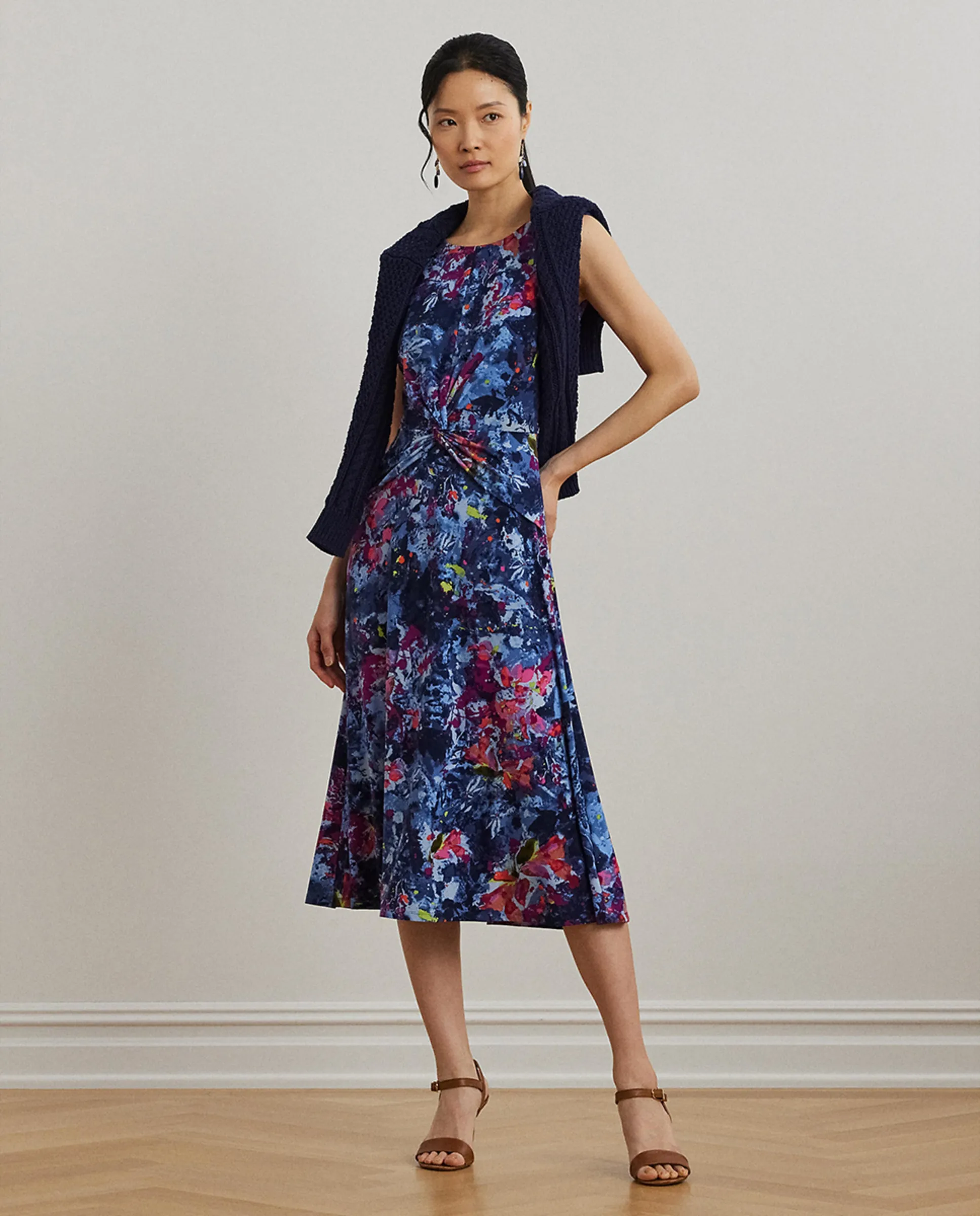 Миди-платье с плетеным поясом Lauren Ralph Lauren, индиго
Миди-платье с плетеным поясом Lauren Ralph Lauren, индиго