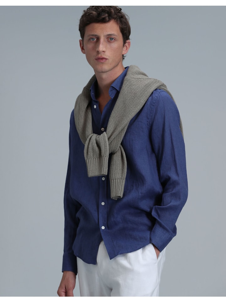 Рубашка PITAYA в цвете SAX Lufian
Рубашка PITAYA в цвете SAX Lufian