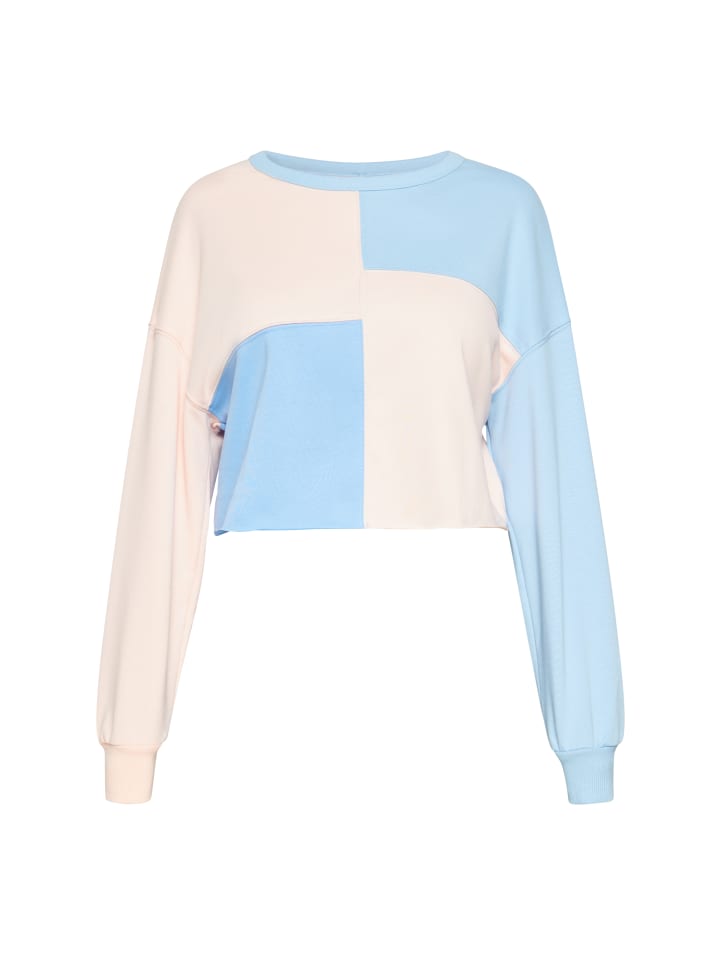 Толстовка usha BLUE LABEL
Толстовка usha BLUE LABEL