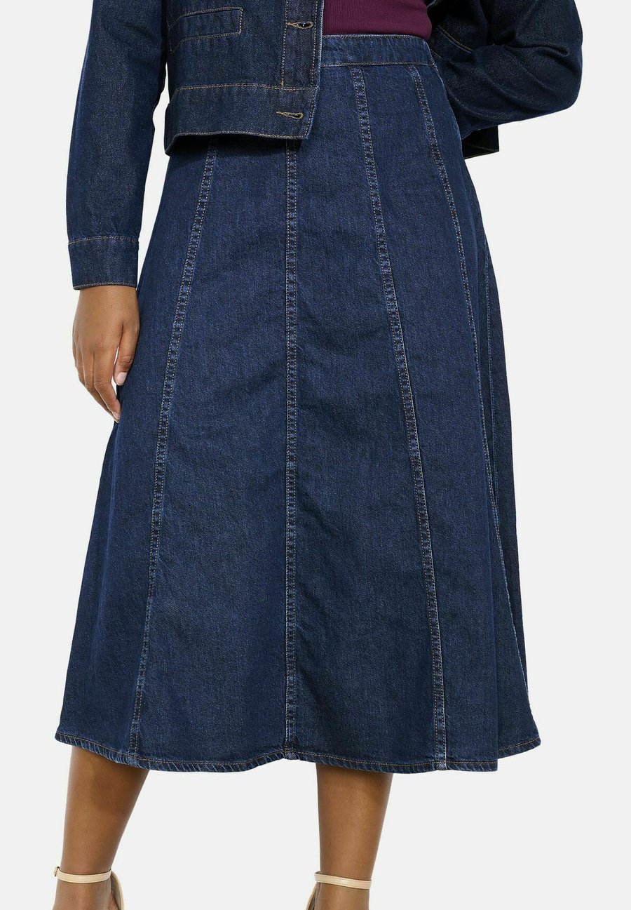 Юбка LolaLiza FLARED, Dark Blue
Юбка LolaLiza FLARED, Dark Blue