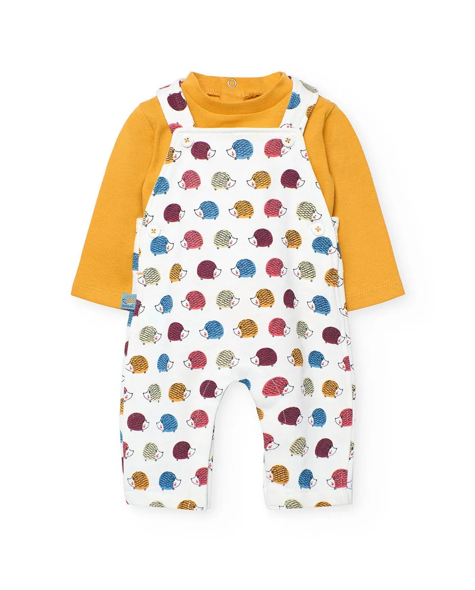 Детский комплект из футболки и комбинезона с принтом Boboli, горчичный
Детский комплект из футболки и комбинезона с принтом Boboli, горчичный