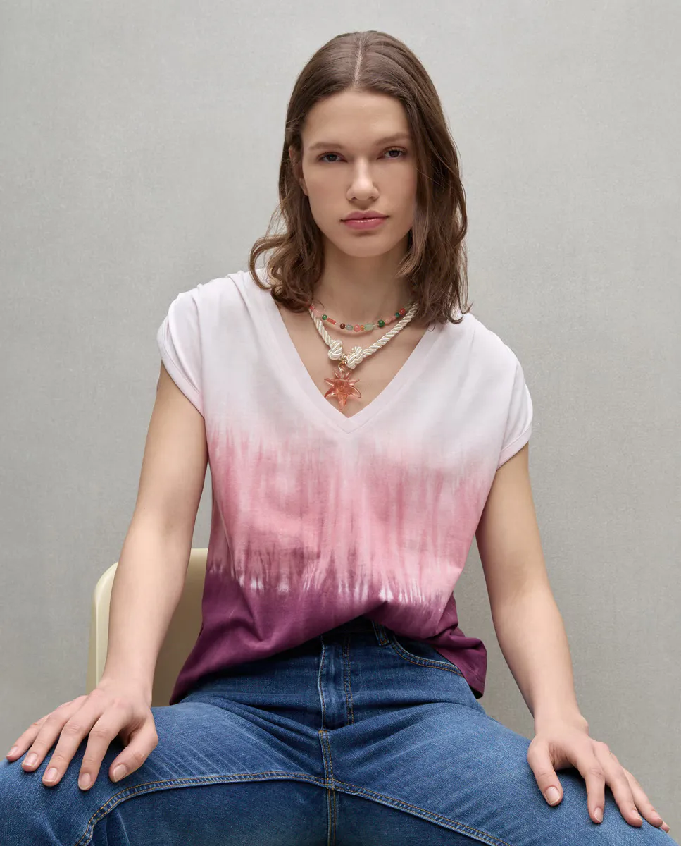 Женская футболка с коротким рукавом и V-образным вырезом Easy Wear, цвет Rosa
Женская футболка с коротким рукавом и V-образным вырезом Easy Wear, цвет Rosa