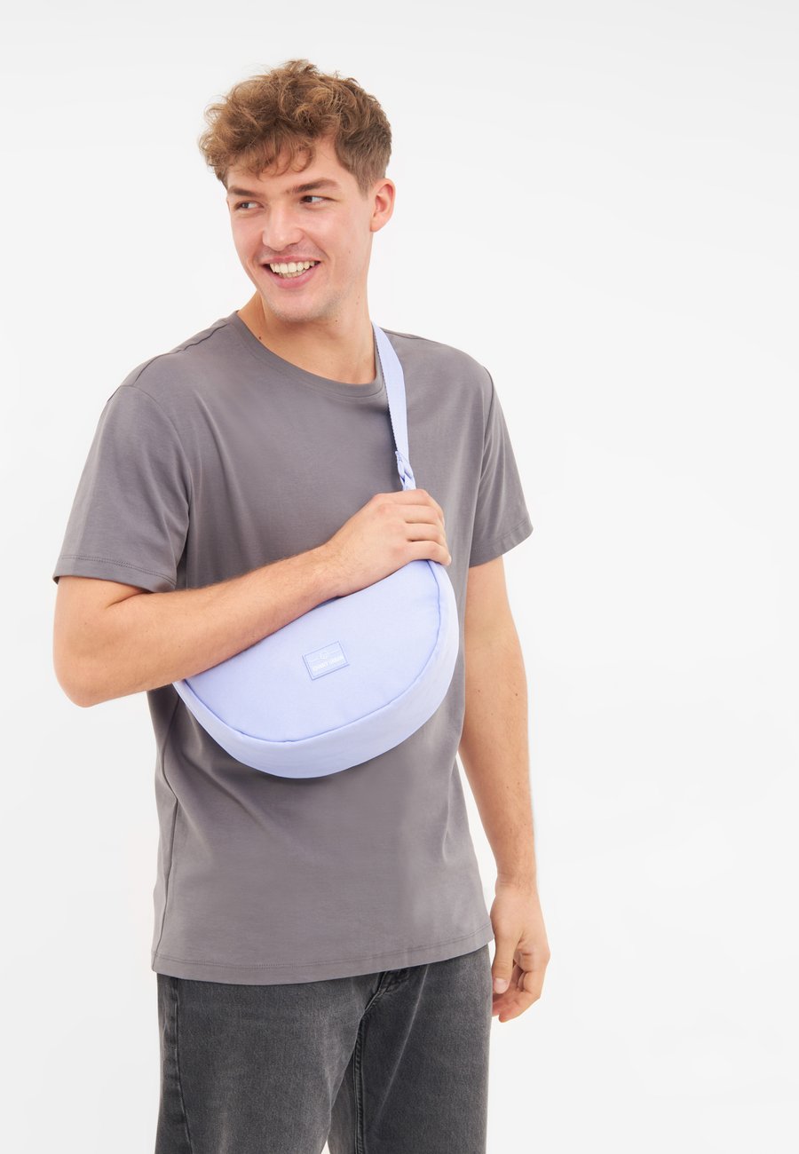 Сумка кросс-боди Johnny Urban ALLY MEDIUM, Lilac
Сумка кросс-боди Johnny Urban ALLY MEDIUM, Lilac