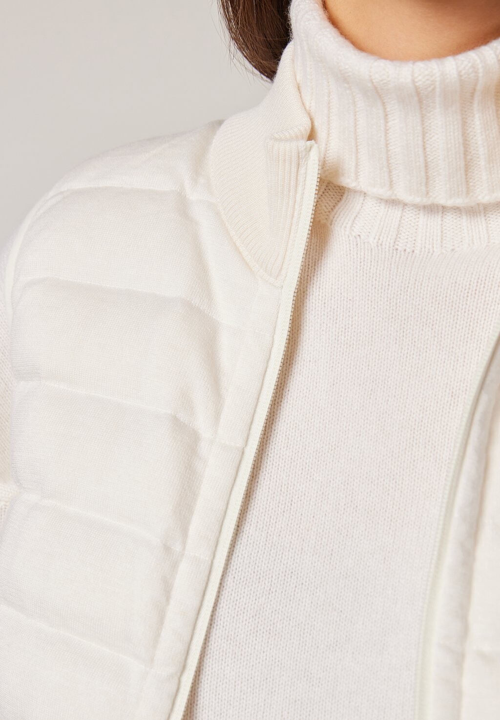 Жилет DOUBLEFACE Falconeri, белый
Жилет DOUBLEFACE Falconeri, белый