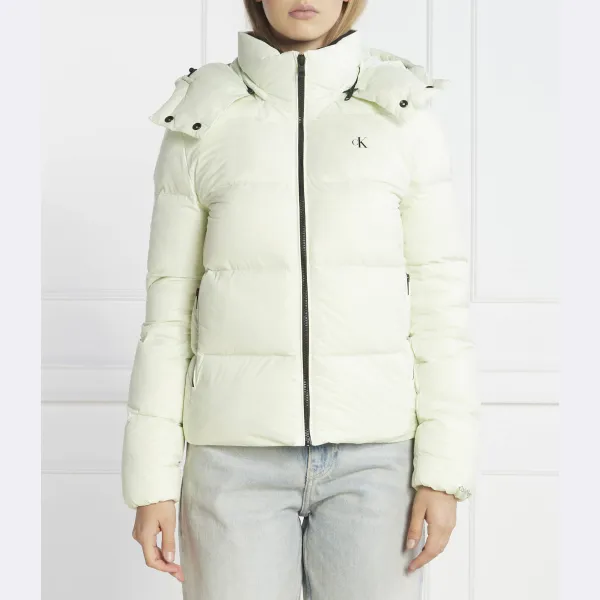 Пуховик оверсайз Calvin Klein, зеленый
Пуховик оверсайз Calvin Klein, зеленый