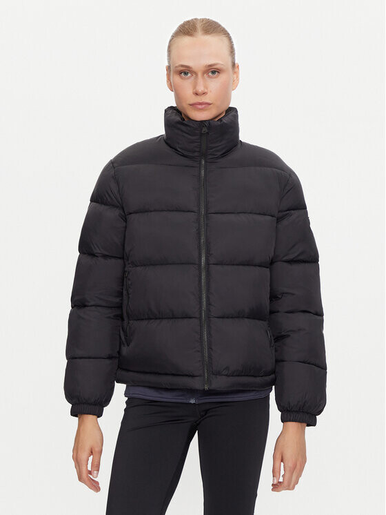 Пуховик свободного кроя Napapijri, черный
Пуховик свободного кроя Napapijri, черный