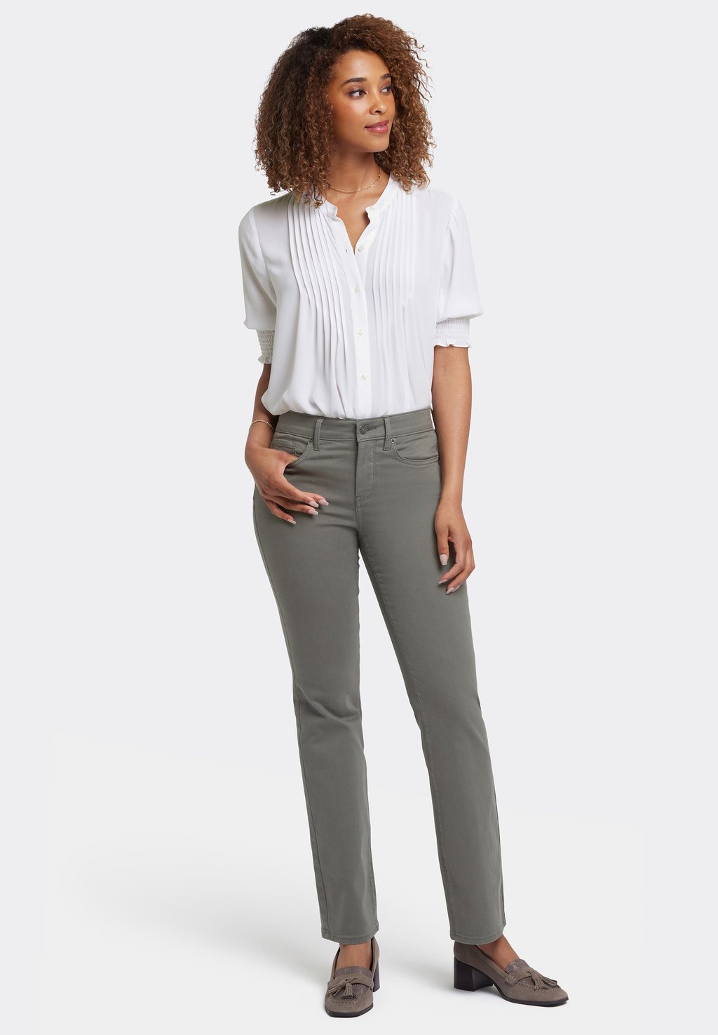 Джинсы Bootcut MARILYN NYDJ, темно-зеленый
Джинсы Bootcut MARILYN NYDJ, темно-зеленый