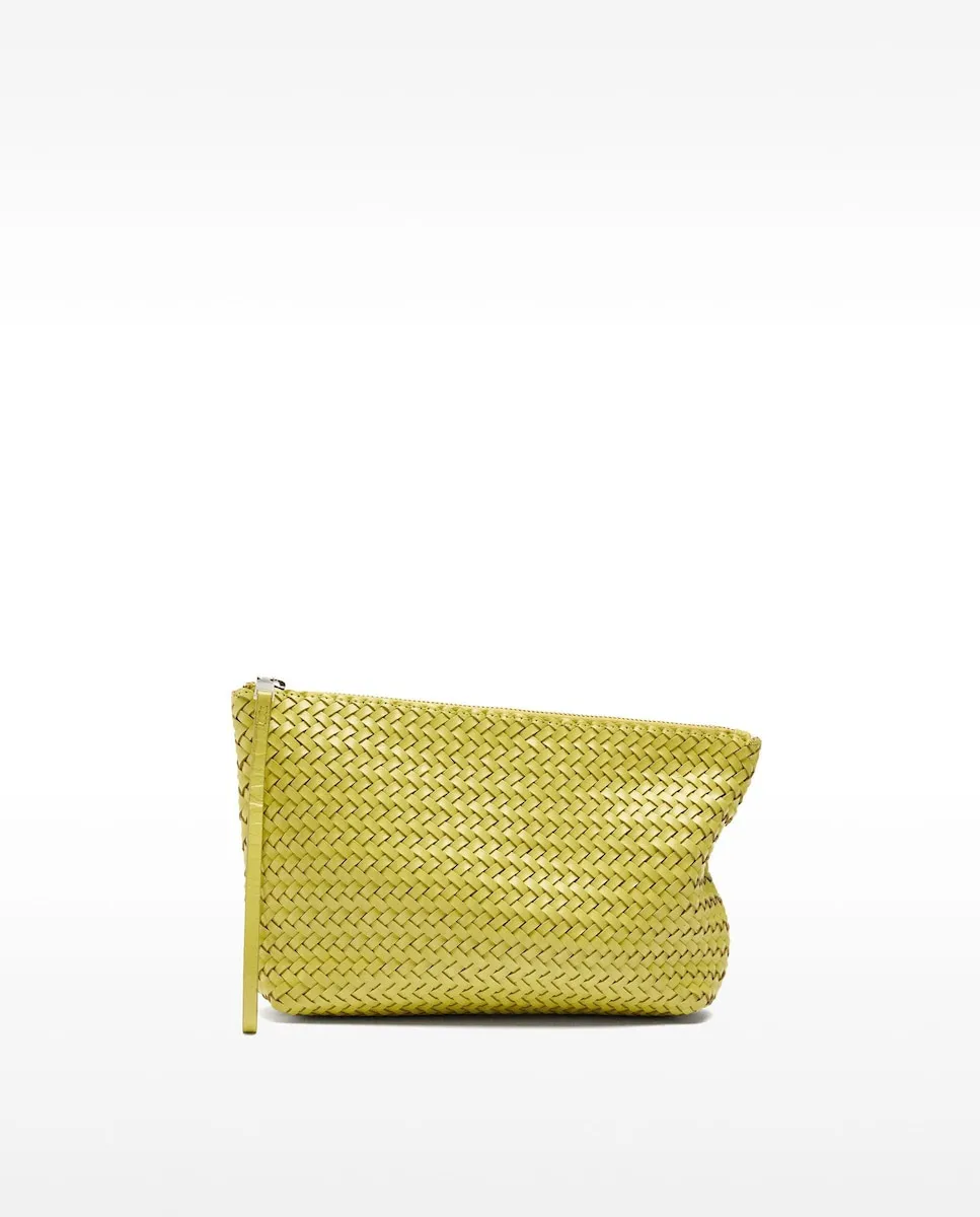 Сумка ручной работы из кожи в стиле сабо с плетеными деталями и гладкой молнией Parfois, желтый
Сумка ручной работы из кожи в стиле сабо с плетеными деталями и гладкой молнией Parfois, желтый
